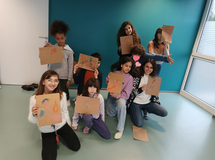 Mirra et les enfants